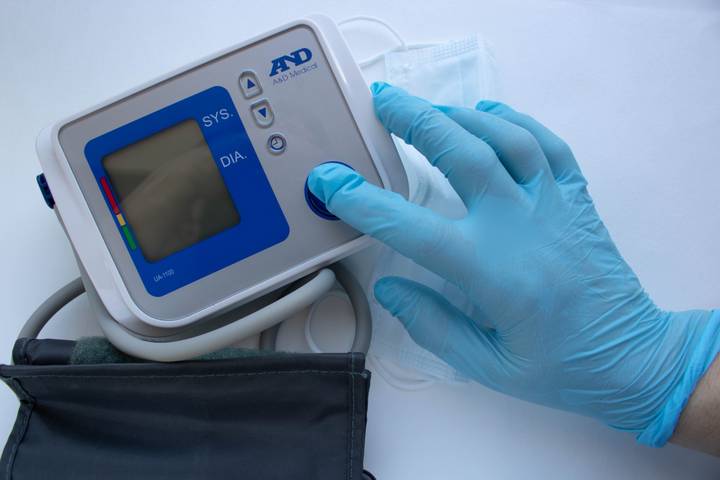 Blood pressure machine Blood pressure machine